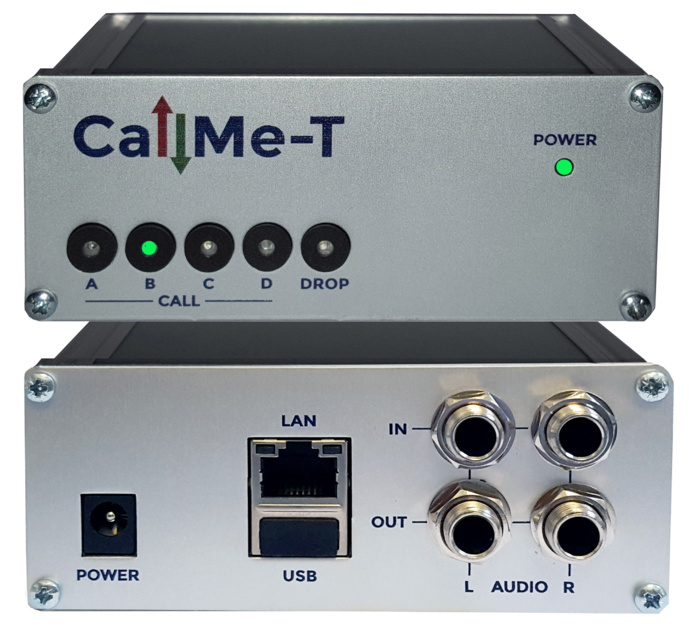 CallMe-T avant et arrière, avec les boutons Quick-Dial, la balance stéréo, l'USB audio et SmartStream. © Vortex. CallMe-T avant et arrière, avec les boutons Quick-Dial, la balance stéréo, l'USB audio et SmartStream. © Vortex.
